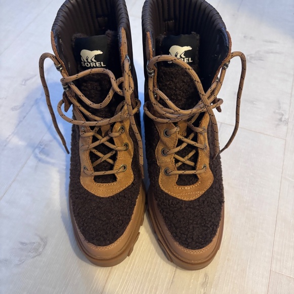 Sorel Brex Leather & Faux Shearling Boots - Picture 5 of 6